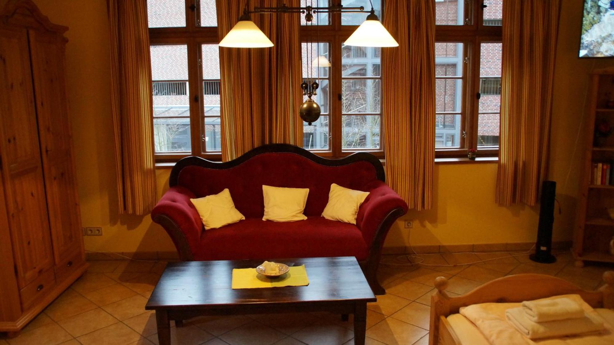 เกสเทอเฮาส์ อัม วัสเซอร์ทูร์ม Hotel ลือเนอบวร์ก ภายนอก รูปภาพ